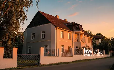 Prodej domu 343 m² s pozemkem 1 283 m², Měcholupy - Velká Černoc, okres Louny