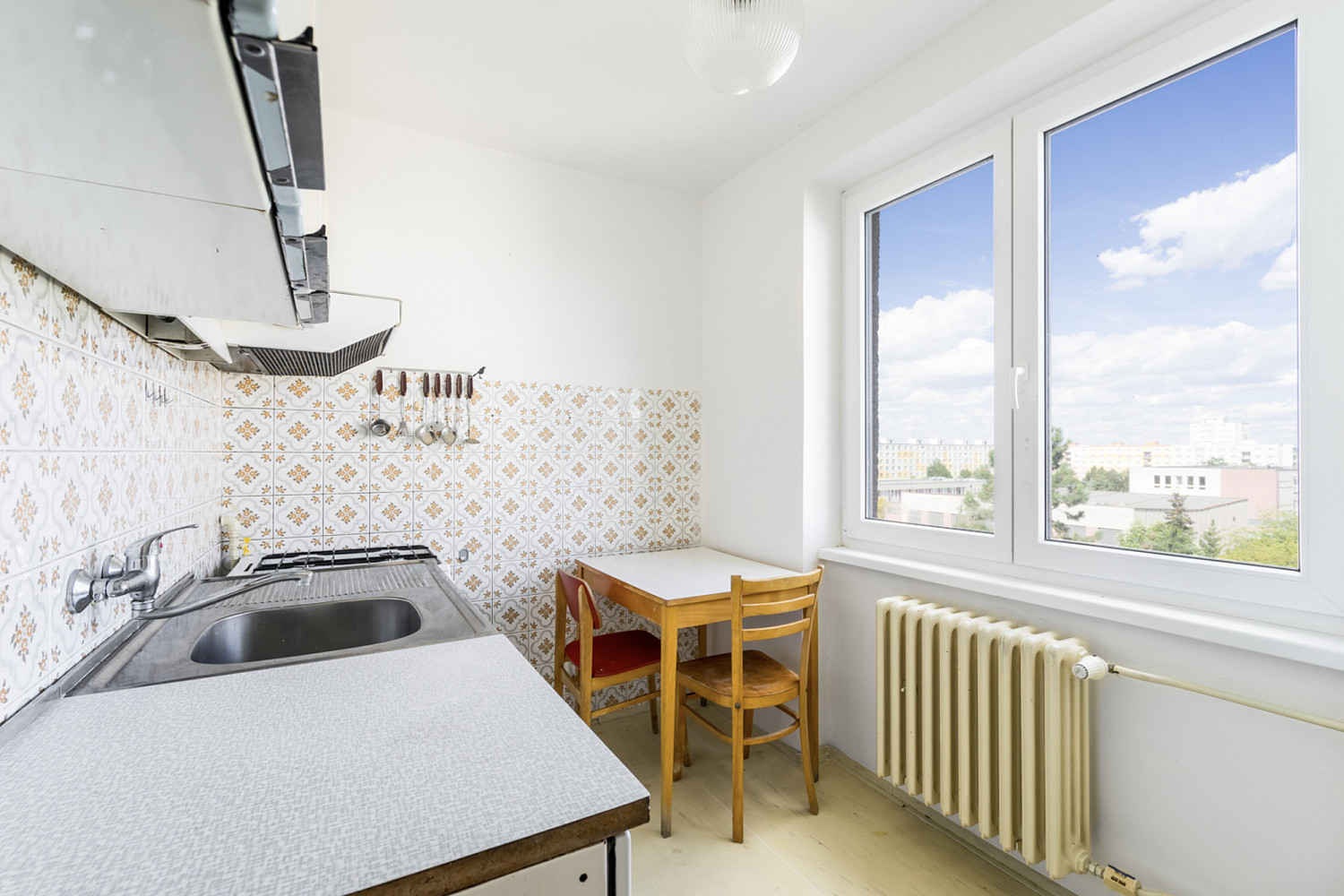 Pronájem bytu 1+1 37 m² – fotografie 2