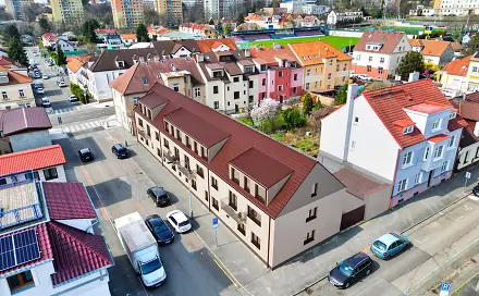 Prodej domu 180 m² s pozemkem 656 m², Klapkova, Praha 8 - Kobylisy