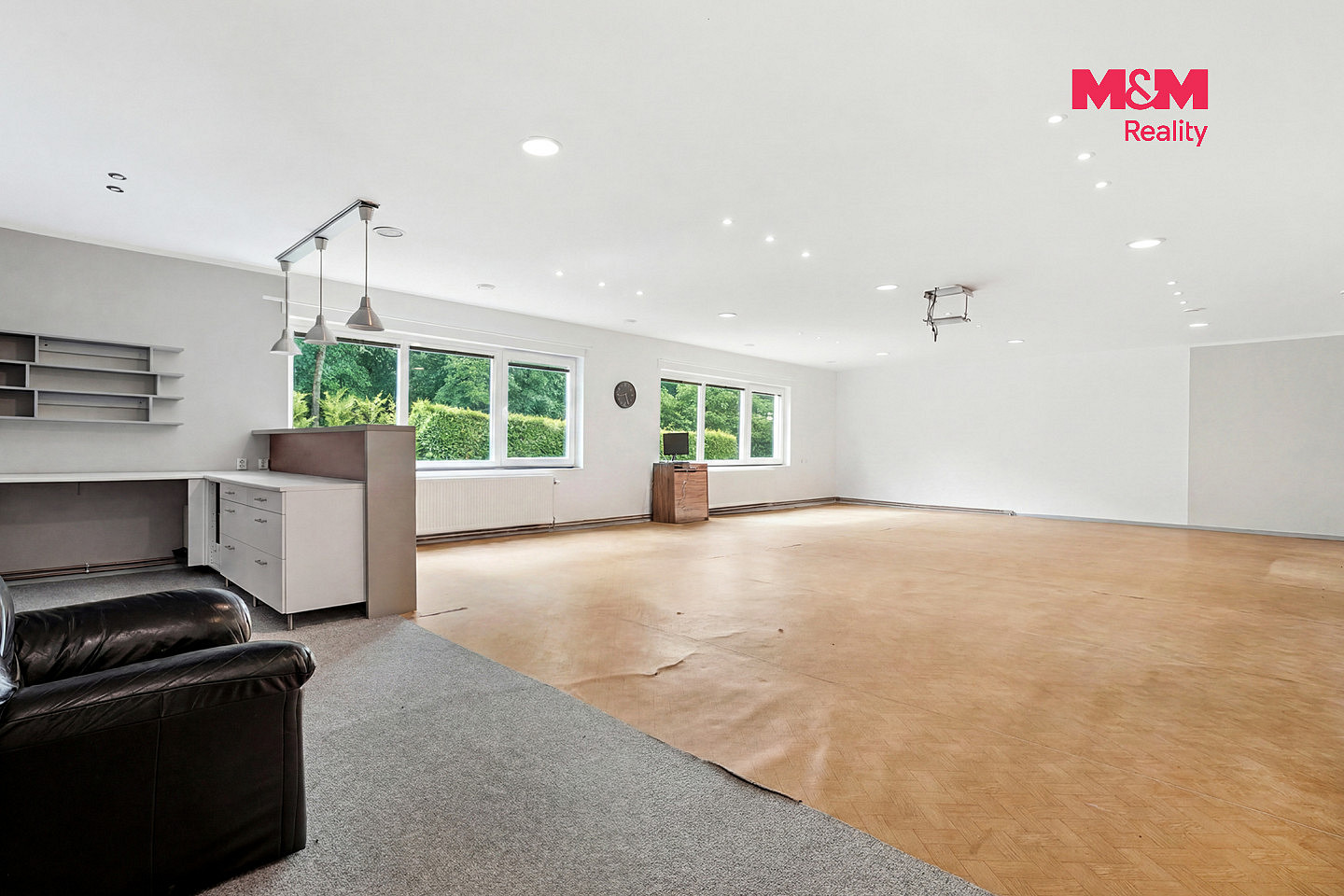 Prodej domu 220 m² s pozemkem 802 m² — photo 2