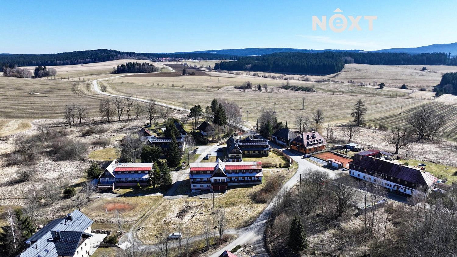 Prodej ubytovacího objektu 750 m² — photo 2