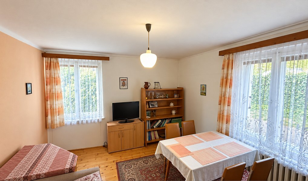 Prodej domu 151 m² s pozemkem 771 m², Žlutice – náhled fotky 7