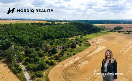 Prodej komerčního pozemku 16 786 m², Staňkovice - Tvršice, okres Louny