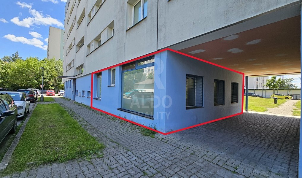 Prodej obchodních prostor 63 m², České Budějovice – náhled fotky 3