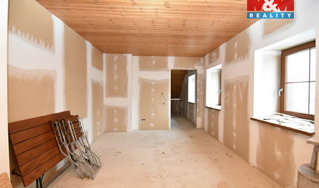 Prodej domu 320 m² s pozemkem 2 079 m², Malá Morava – náhled fotky 22
