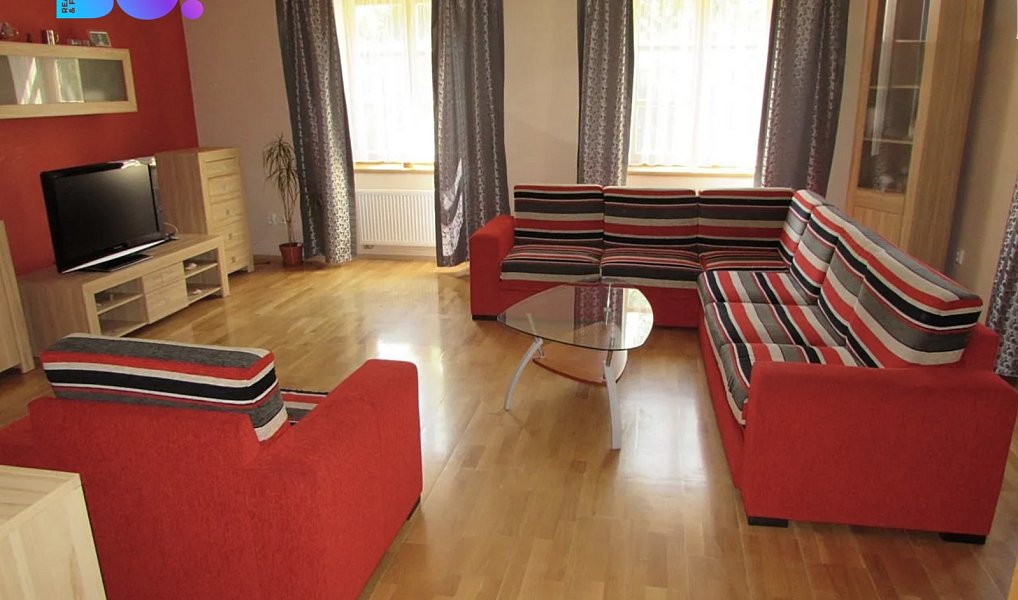 Prodej ubytovacího objektu 360 m², Lednice – náhled fotky 8