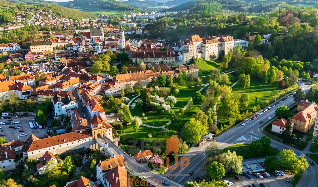 Prodej ubytovacího objektu 143 m², Český Krumlov – náhled fotky 33