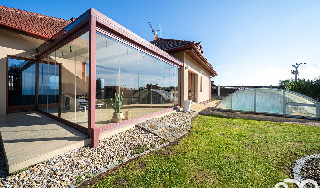 Prodej domu 340 m² s pozemkem 970 m², Kosořice – náhled fotky 28