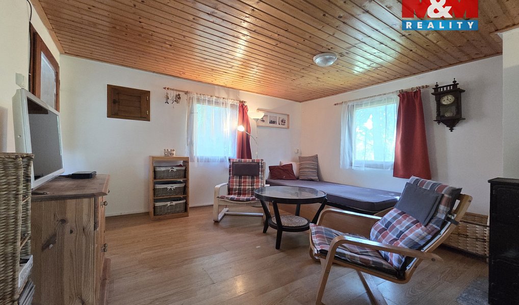 Prodej chaty/chalupy 77 m² s pozemkem 915 m², Líšťany – náhled fotky 11