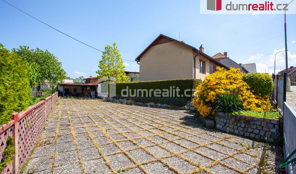 Prodej domu 321 m² s pozemkem 947 m², Netolice – náhled fotky 36