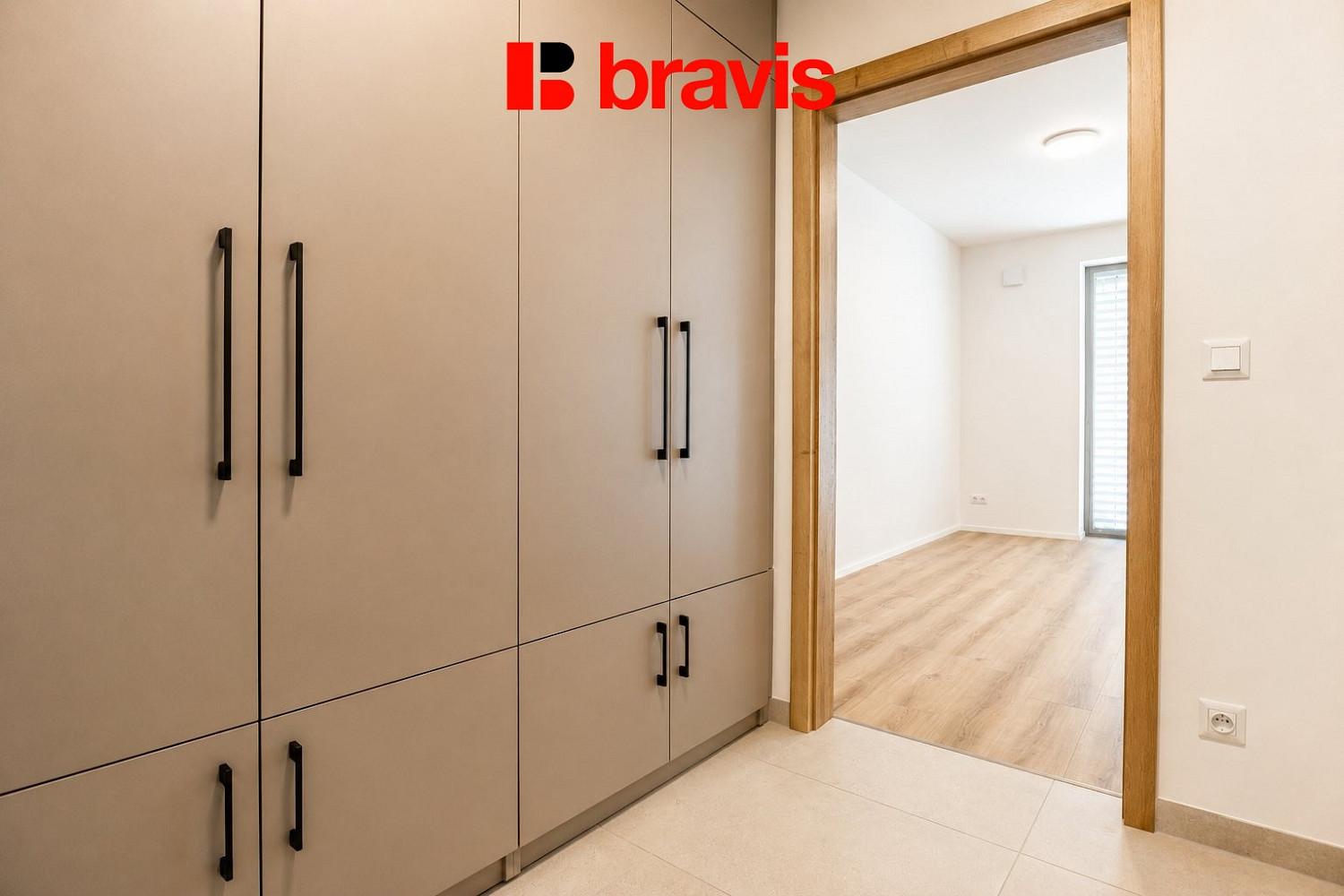 Pronájem bytu 1+kk 29 m² — photo 3