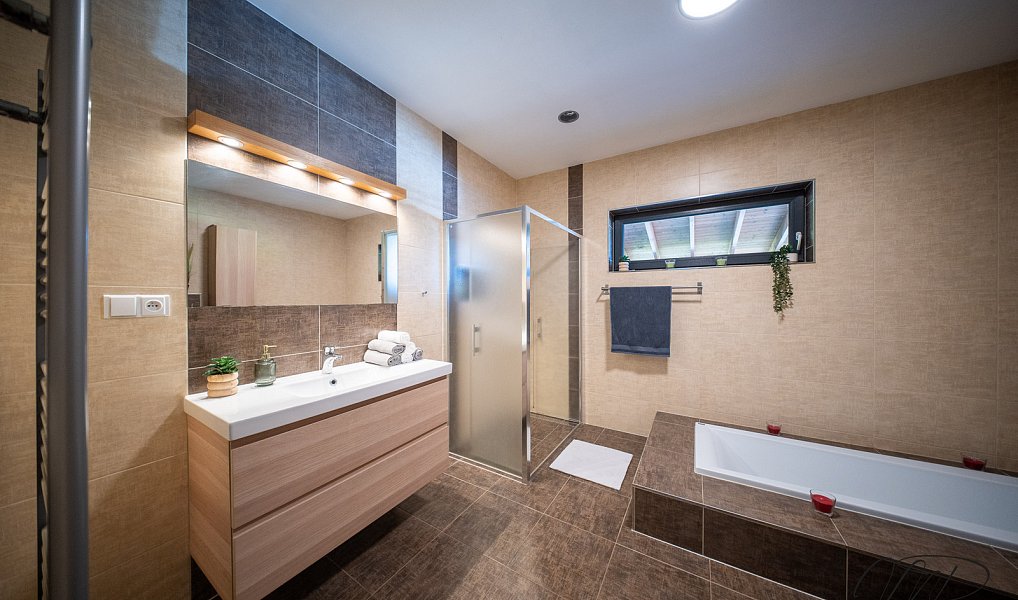 Prodej domu 151 m² s pozemkem 840 m², Pardubice – náhled fotky 15