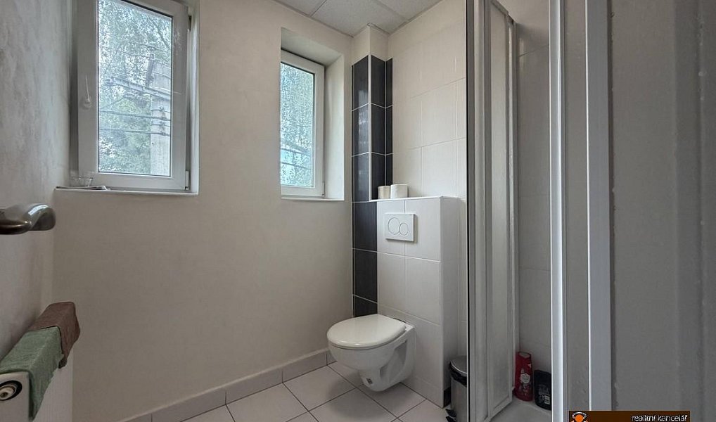 Pronájem kanceláře 10 m², Horní Suchá – náhled fotky 3