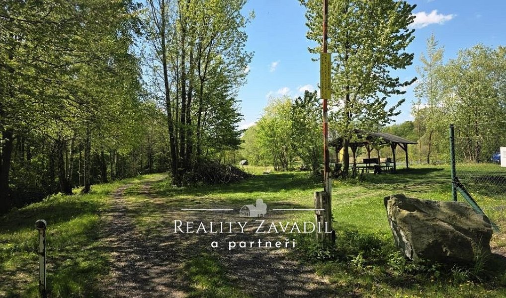Prodej komerčního pozemku 32 500 m², Žabeň – náhled fotky 15