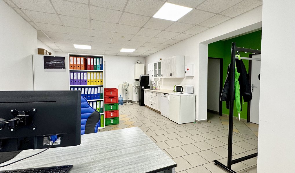 Pronájem obchodních prostor 100 m², Sokolov – náhled fotky 5