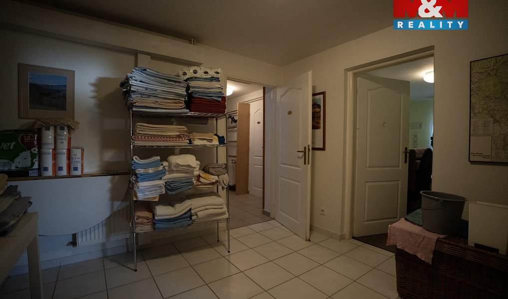 Prodej ubytovacího objektu 239 m², Harrachov – náhled fotky 15