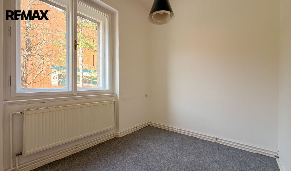 Pronájem bytu 3+kk 78 m², Hradec Králové – náhled fotky 15