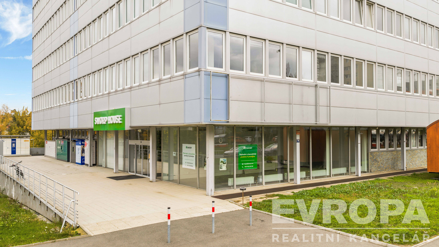 Pronájem obchodních prostor 124 m² – fotografie 2