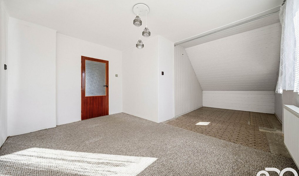 Prodej domu 177 m² s pozemkem 1 195 m², Přepeře – náhled fotky 14
