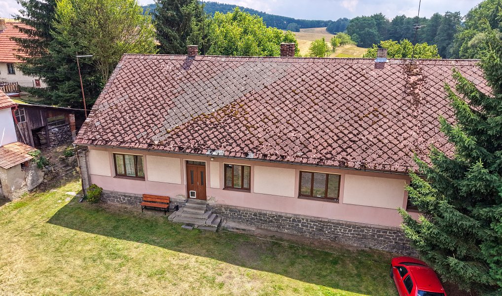Prodej domu (jiného typu) 550 m², Neveklov – náhled fotky 8