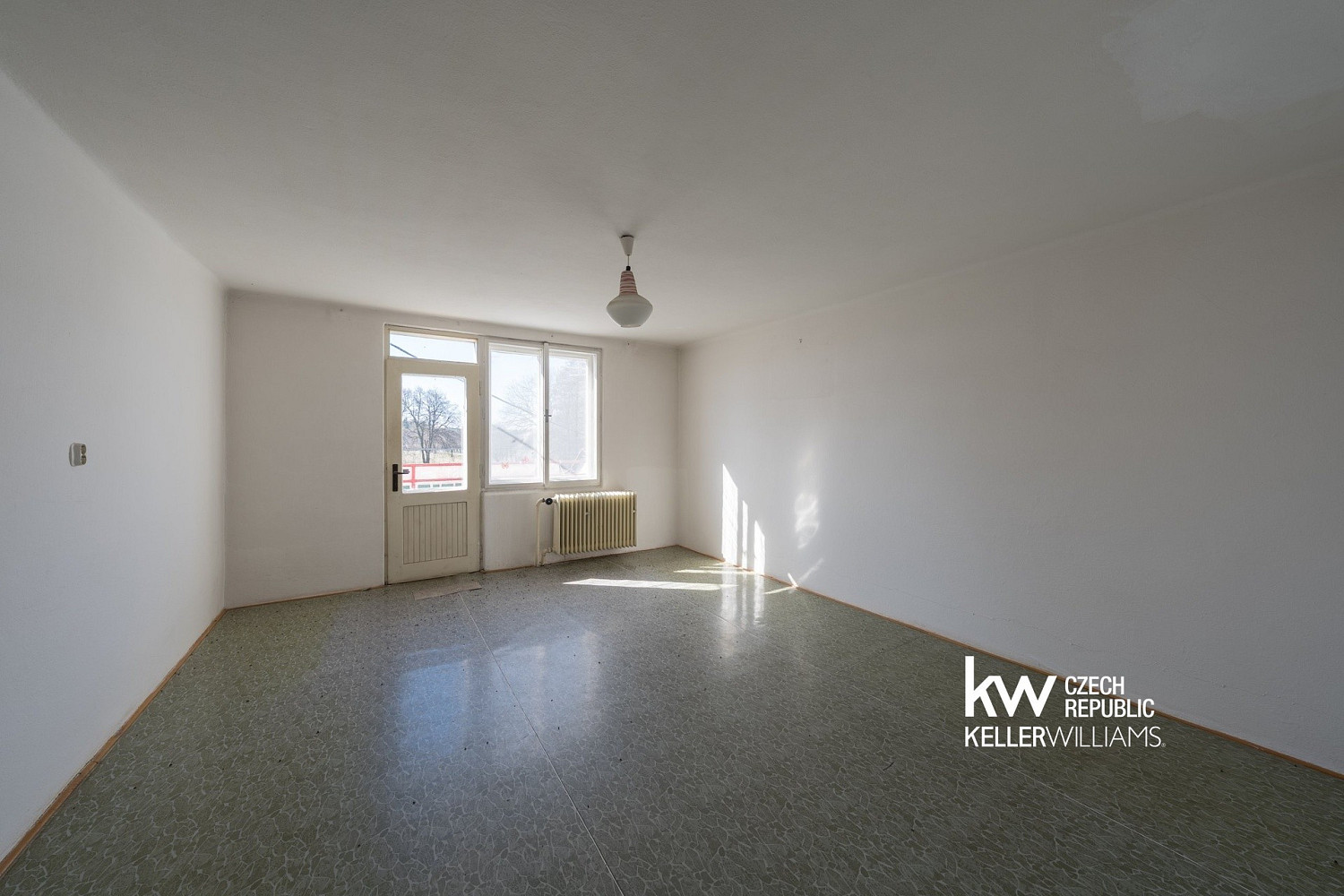 Prodej domu 250 m² s pozemkem 1 255 m² – fotografie 4