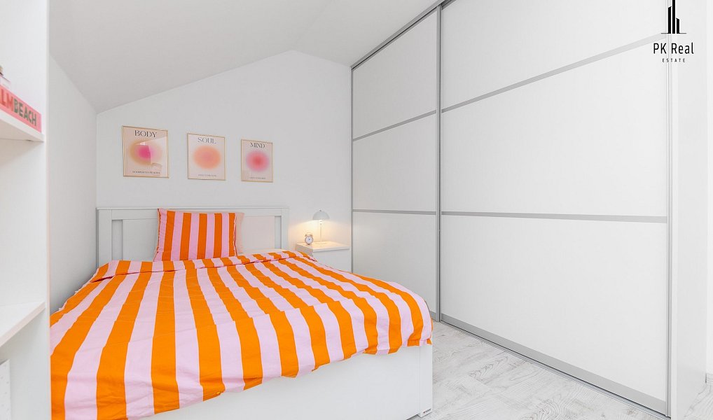 Prodej domu 136 m² s pozemkem 444 m², Holasice – náhled fotky 12