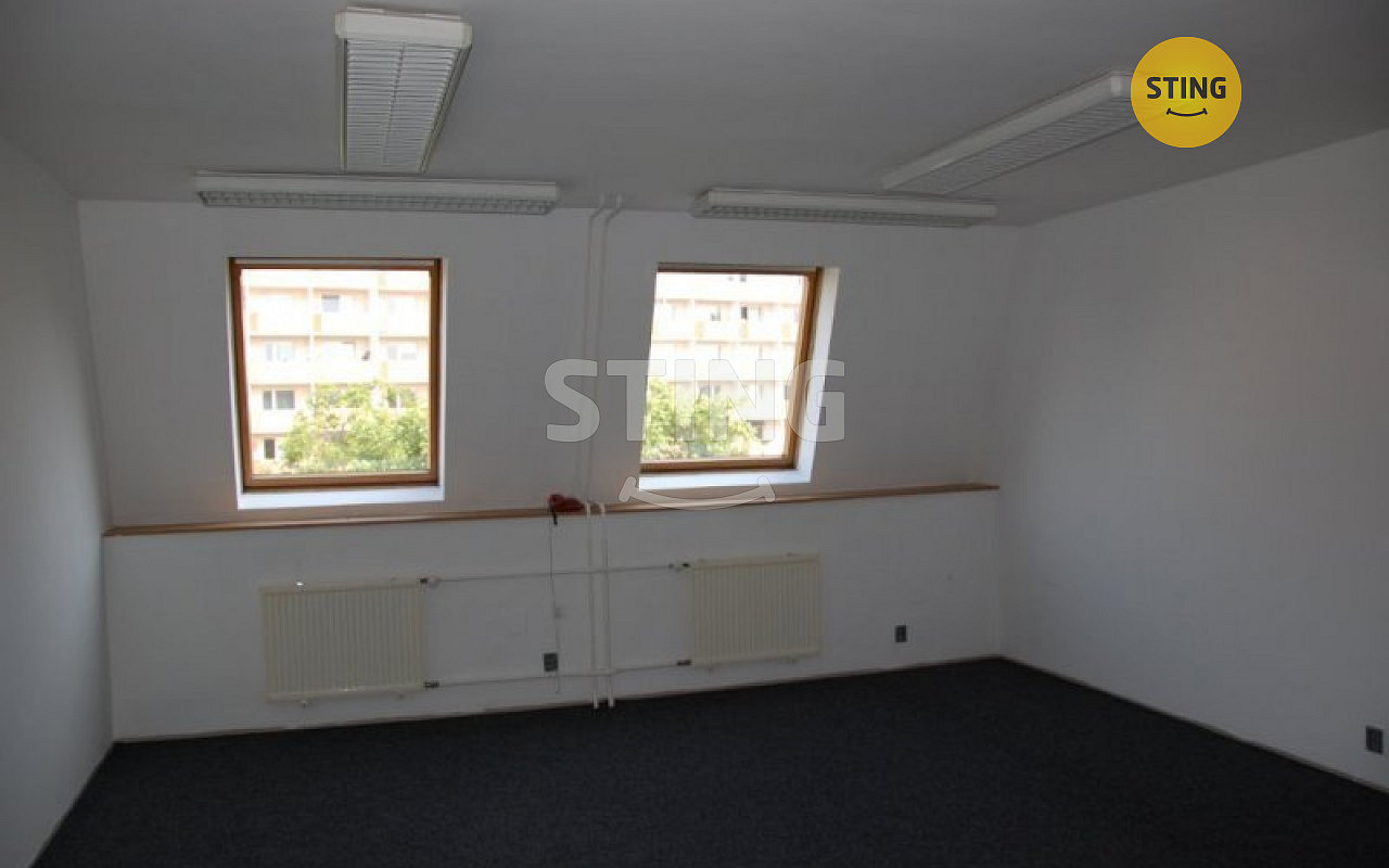Pronájem kanceláře 27 m²