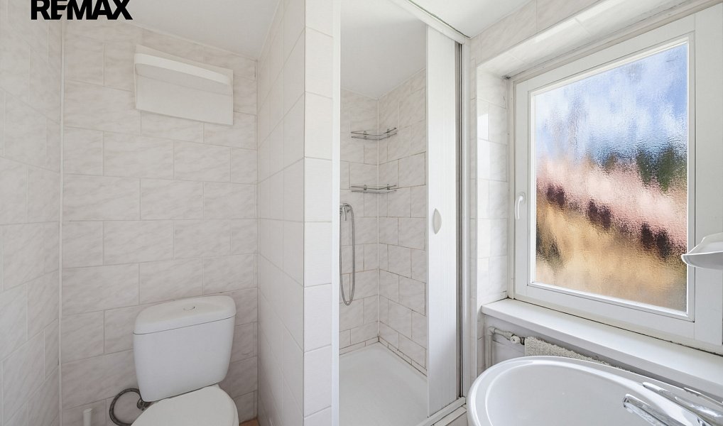 Prodej ubytovacího objektu 980 m², Potůčky – náhled fotky 12