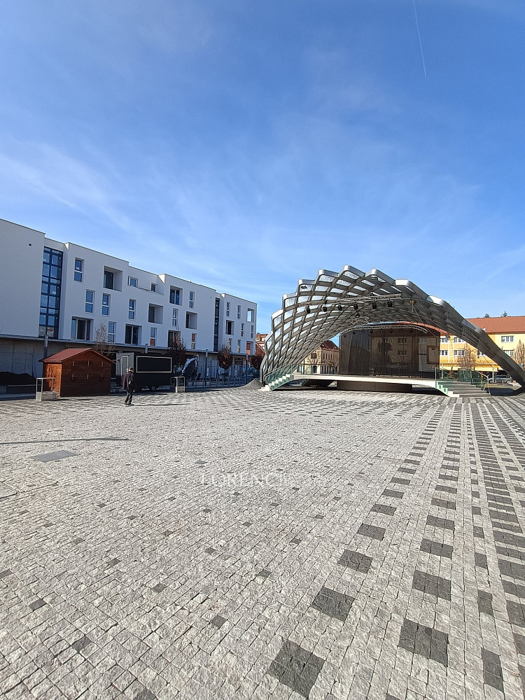 Pronájem obchodních prostor 115 m² – fotografie 2