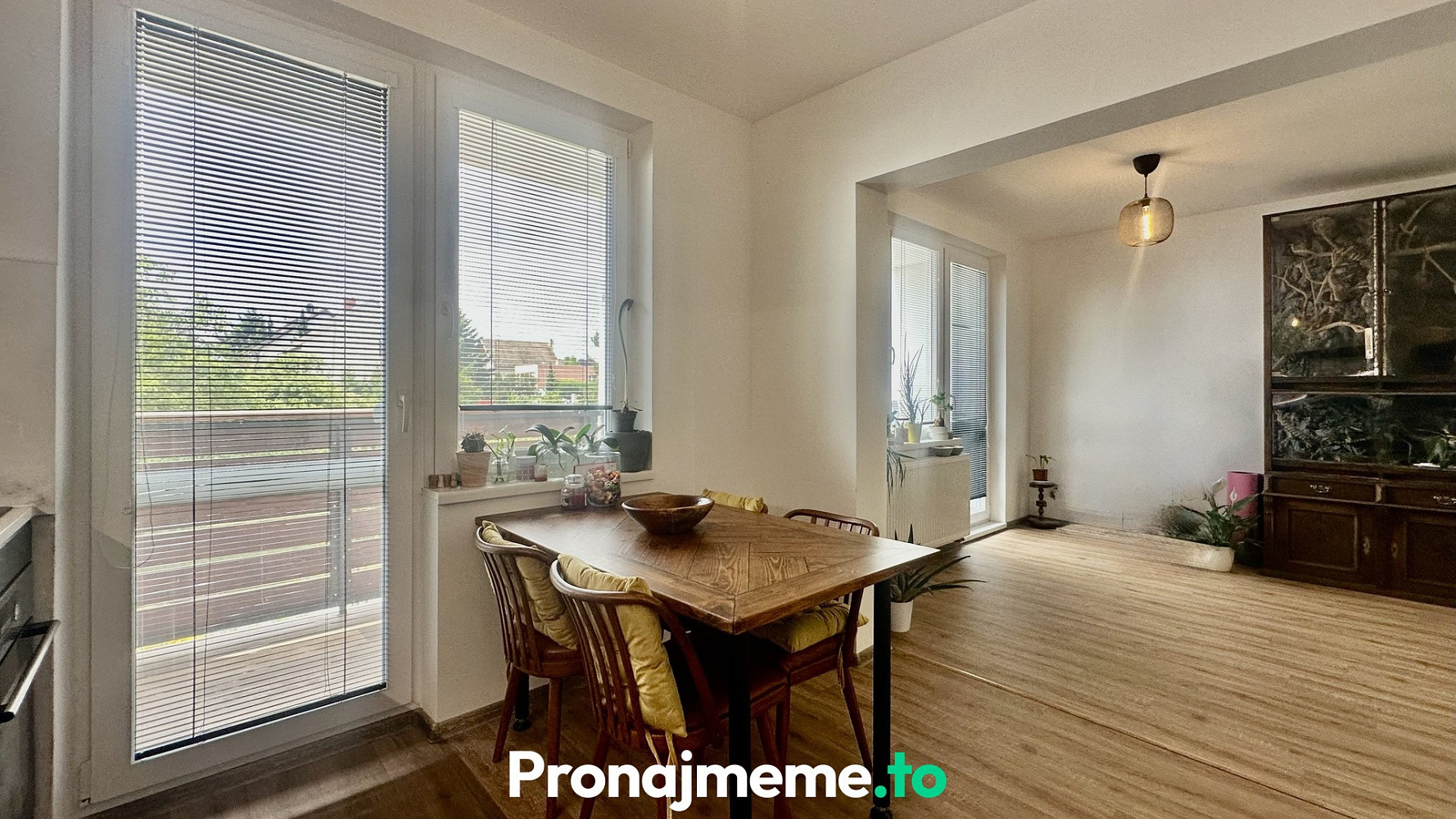 Pronájem bytu 3+kk 70 m² — photo 3