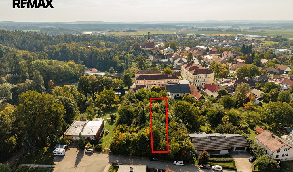 Prodej stavebního pozemku 900 m², Chýnov – náhled fotky 3