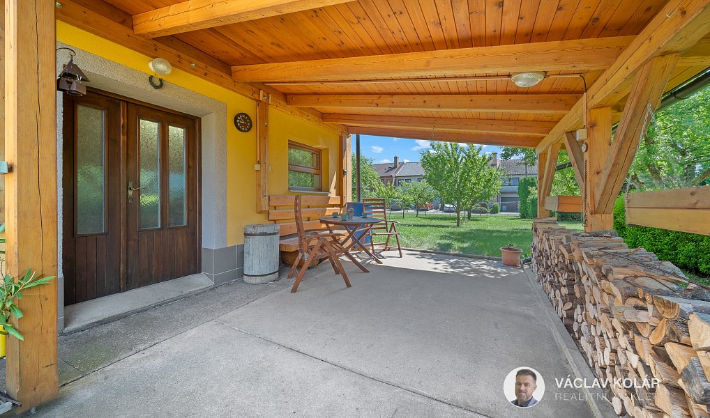 Prodej domu 310 m², Třebnouševes – náhled fotky 12