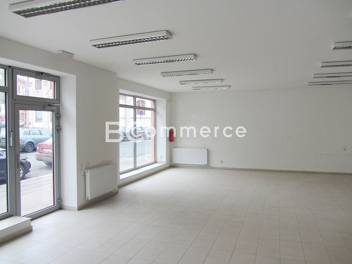 Pronájem obchodních prostor 115 m² – fotografie 4