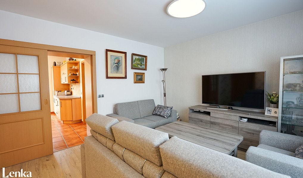 Prodej domu 249 m² s pozemkem 588 m², Ratíškovice – náhled fotky 9