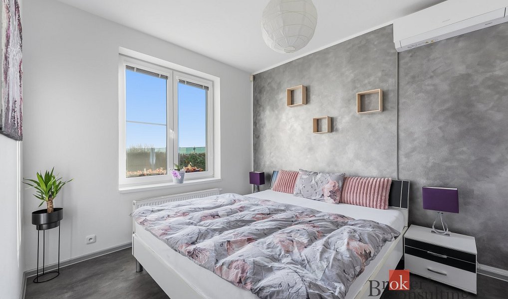 Prodej domu 240 m² s pozemkem 812 m², Žiželice – náhled fotky 18