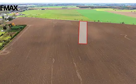 Prodej pole 14 408 m², Jičín