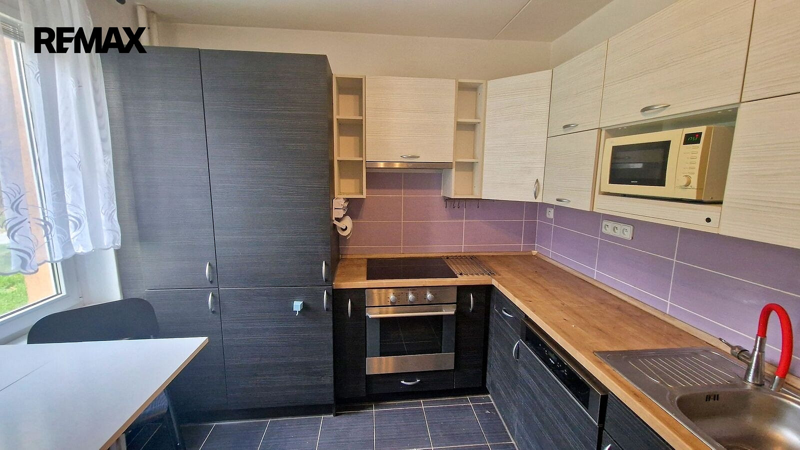 Pronájem bytu 2+1 58 m² – fotografie 2