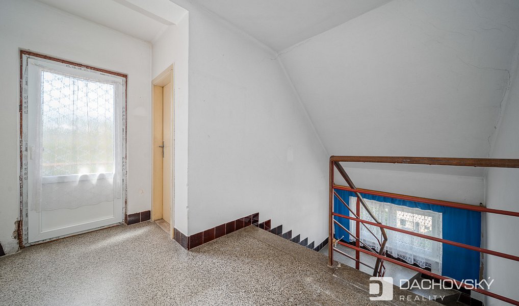 Prodej domu 170 m² s pozemkem 1 397 m², Pardubice – náhled fotky 25