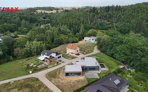 Prodej domu 107 m² s pozemkem 718 m², K Lesnímu divadlu, Unhošť, okres Kladno