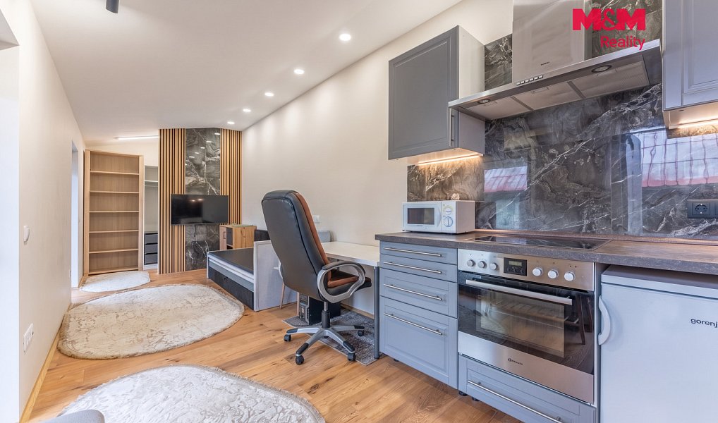 Prodej domu 168 m² s pozemkem 418 m², Nučice – náhled fotky 2