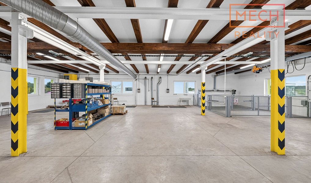 Prodej komerčního objektu (jiného typu) 1 052 m², Bzenec – náhled fotky 14