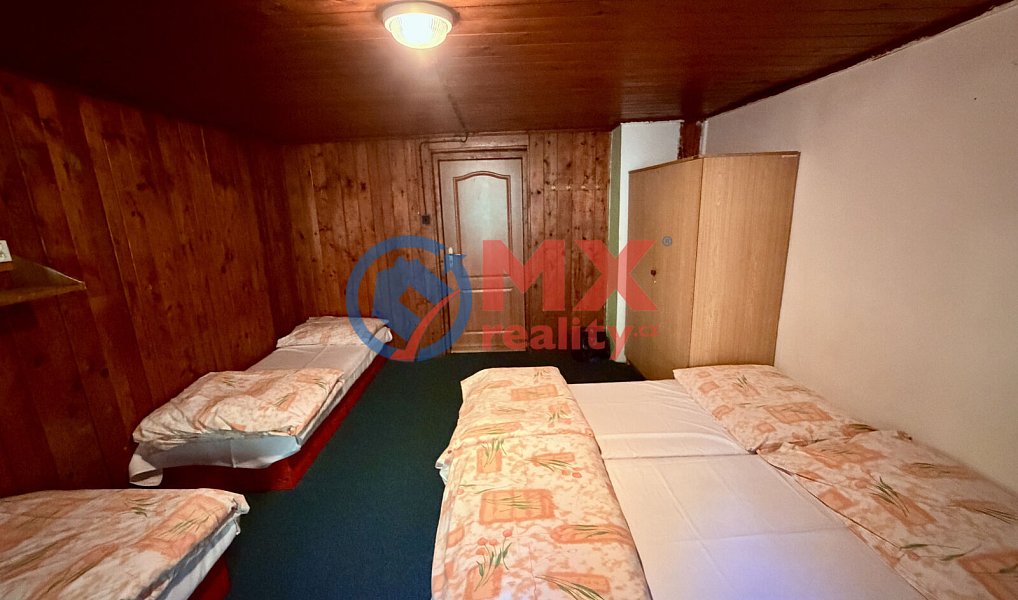 Prodej ubytovacího objektu 2 428 m², Sobotín – náhled fotky 42