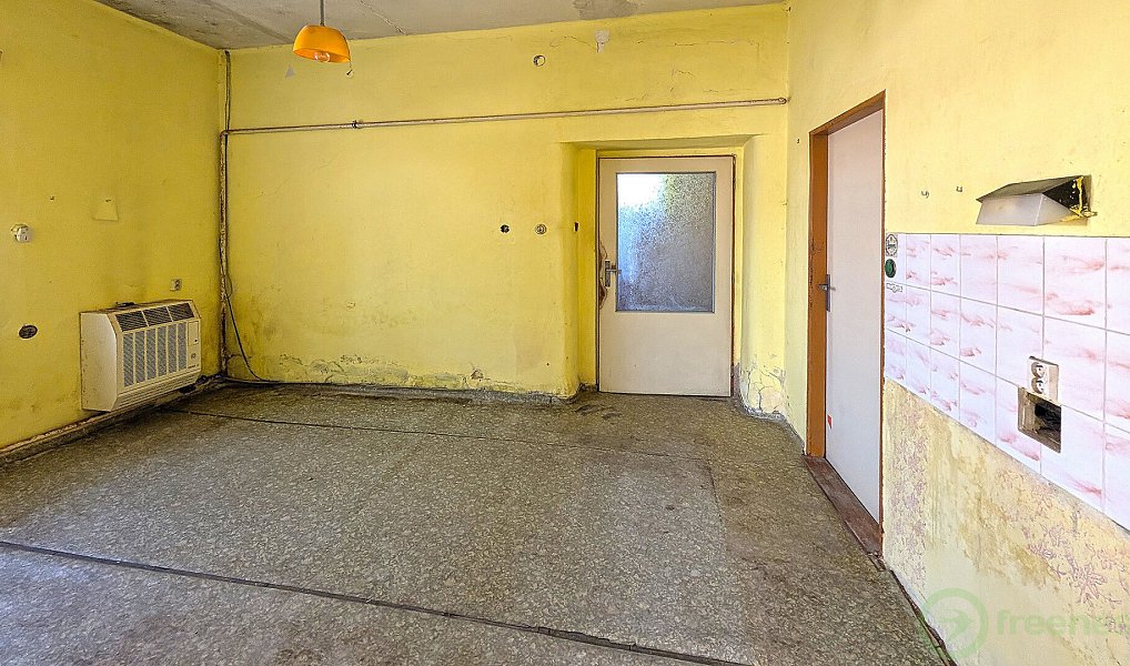 Prodej domu 138 m² s pozemkem 492 m², Holice – náhled fotky 3