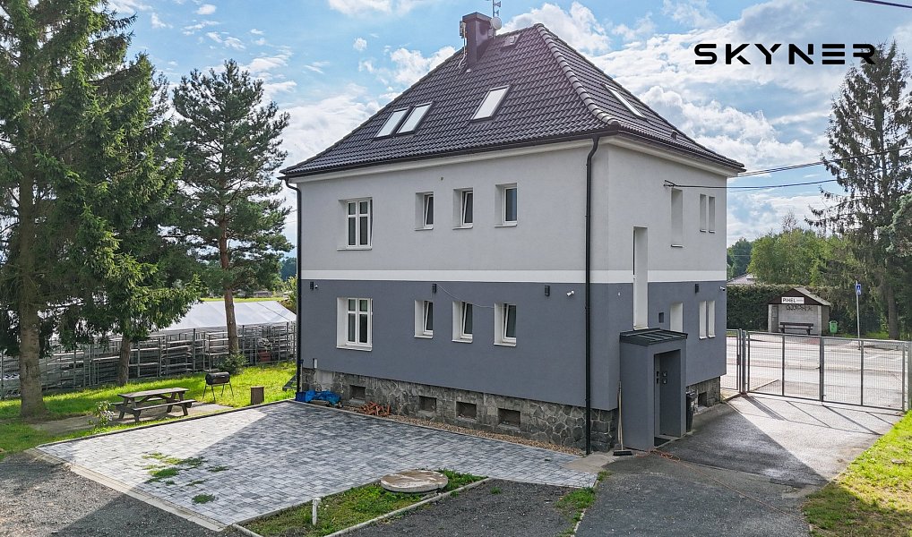 Prodej ubytovacího objektu 276 m², Nový Bor – náhled fotky 2