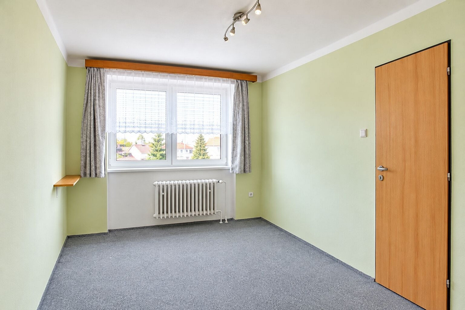 Pronájem bytu 2+1 75 m² – fotografie 4