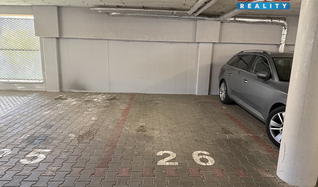 Prodej garážové stání, 10 m2, Zlín, ul. Dřevnická, Zlín – náhled fotky 5