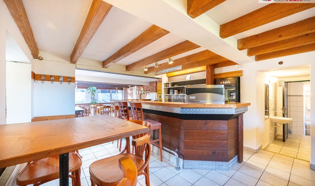 Prodej komerčního objektu (jiného typu) 297 m², Boršov nad Vltavou – náhled fotky 13