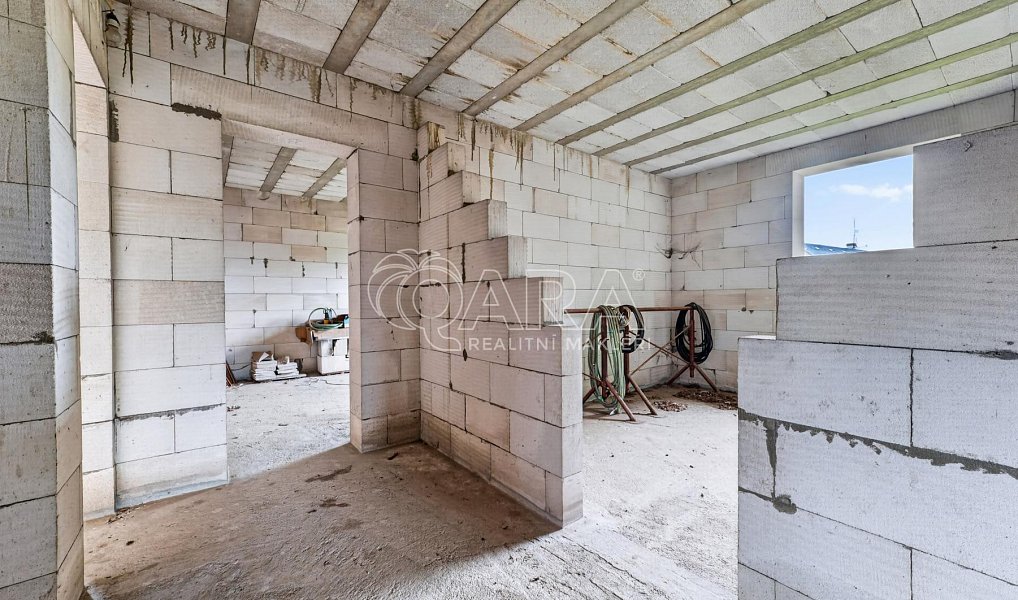 Prodej domu 170 m² s pozemkem 612 m², Lišany – náhled fotky 19