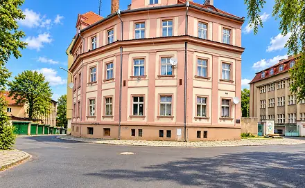 Prodej bytu 3+1 90 m², Chmelařské náměstí, Žatec, okres Louny
