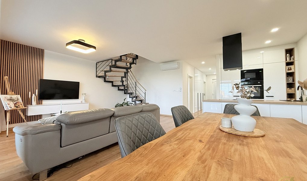 Prodej domu 140 m² s pozemkem 409 m², Mladá Boleslav – náhled fotky 8